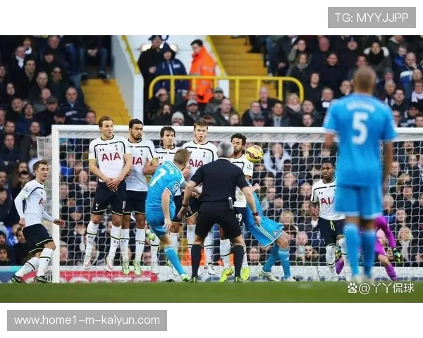 热刺防守反击战术见效 客场逼平曼城取关键一分