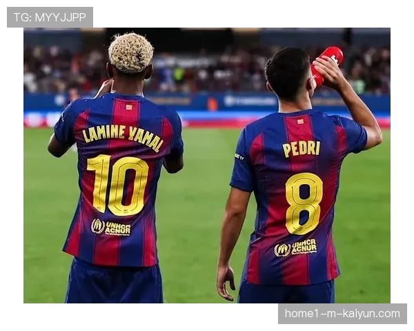 巴萨积73分稳坐榜首 弗里克高位逼抢体系造就50个净胜球神迹